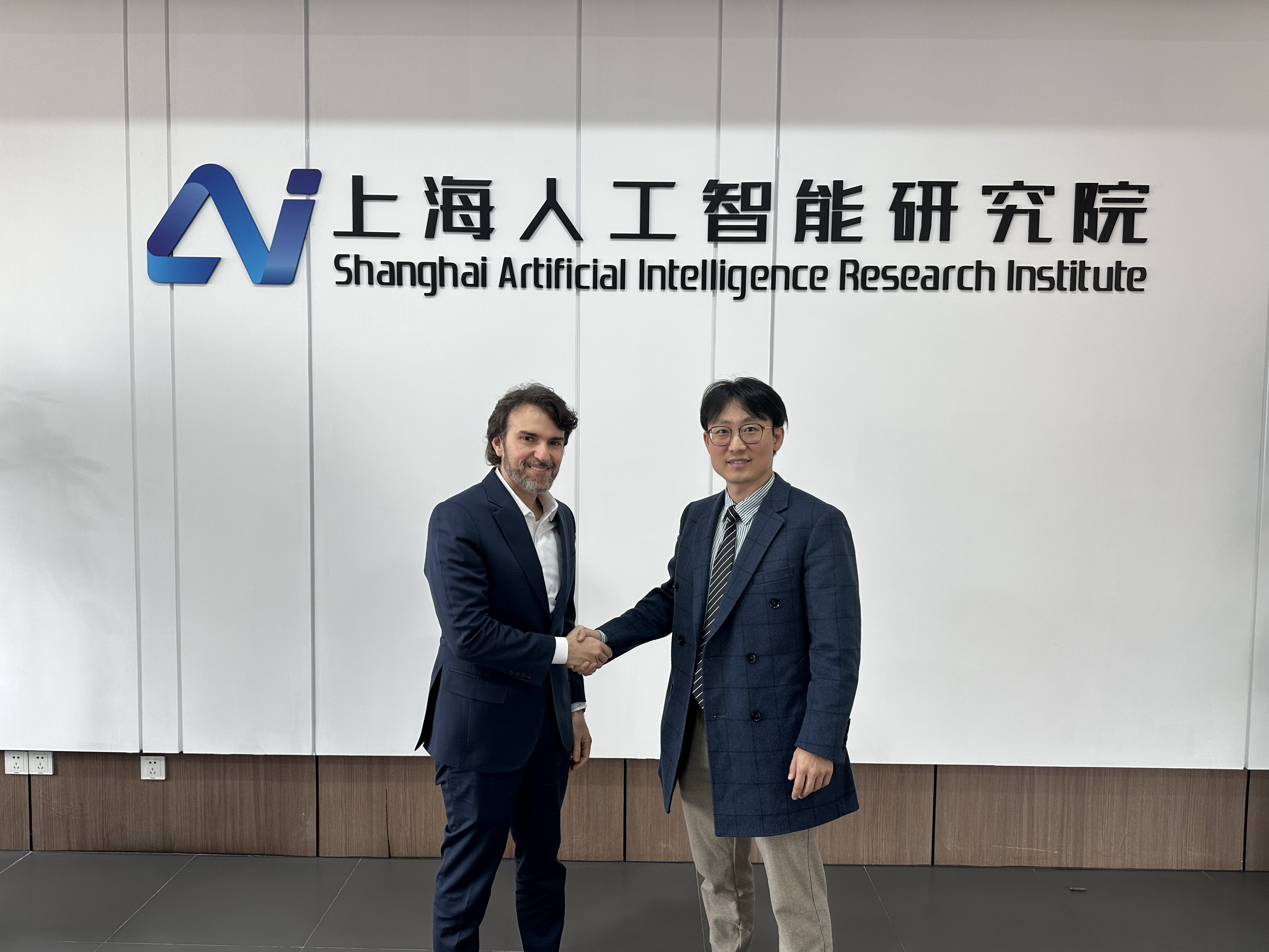 <trp-post-container data-trp-post-id='3099'>浩海星空深化金砖科技合作,推动中巴人工智能务实落地</trp-post-container>(images 1)